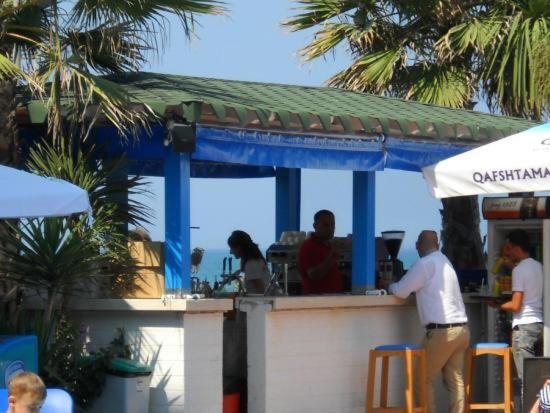 Mali I Robit Beachfront Apartment โกเลม ภายนอก รูปภาพ